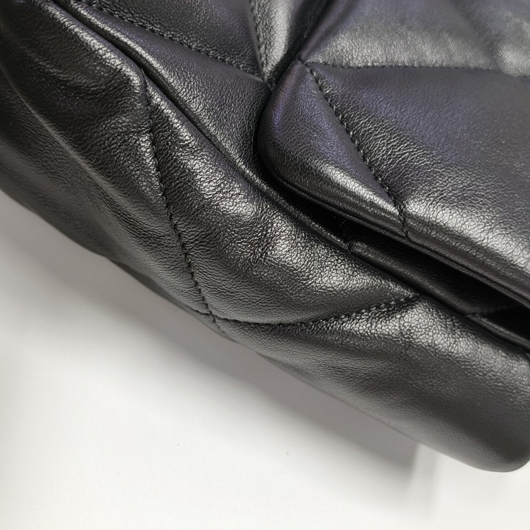 CHANEL 19 Large Quilted Lambskin Black