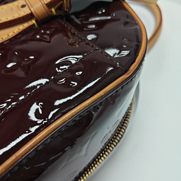 SUMMIT DRIVE Patent Leather Red
