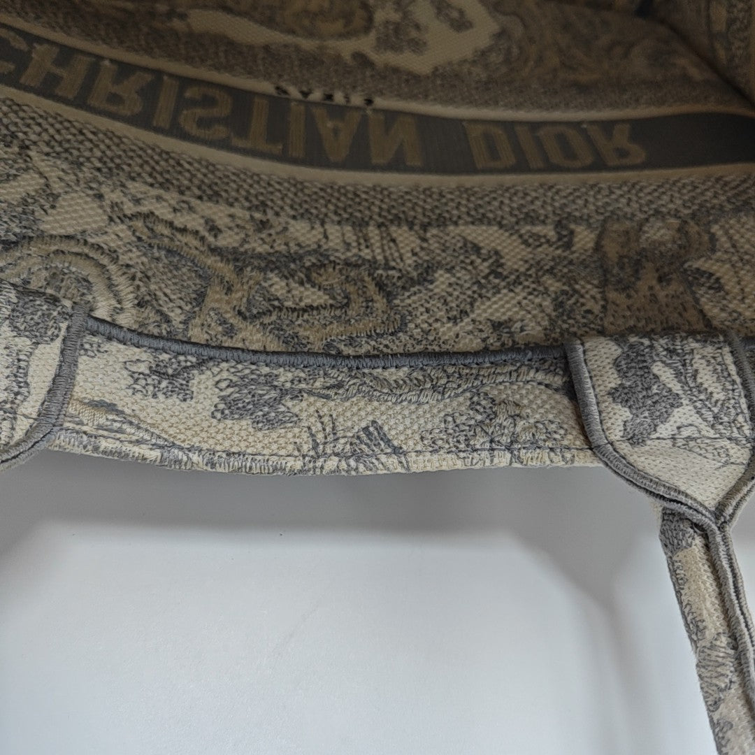 Book Tote Medium Fabric Gray