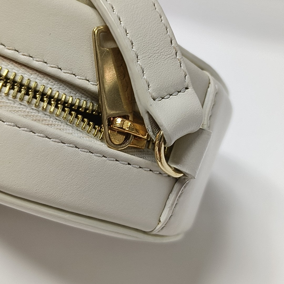 TRIOMPHE Mini Calfskin White