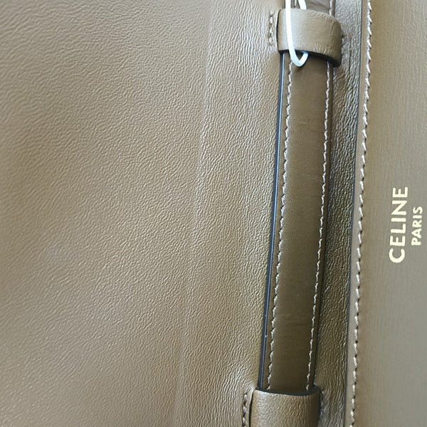 CLASSIC BOX Mini Calfskin Brown