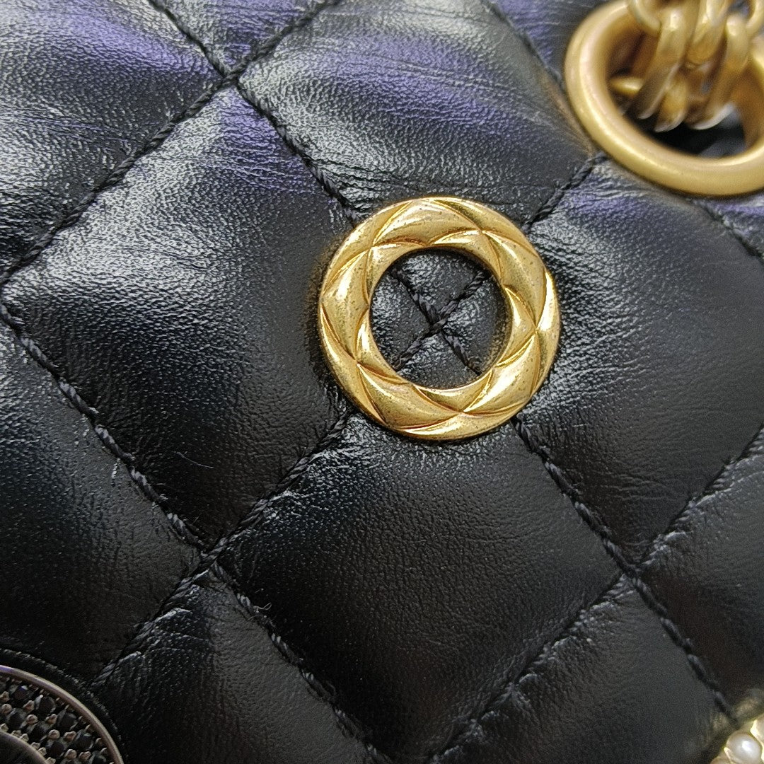 2.55 224 (mini) Quilted Vintage Calf Black