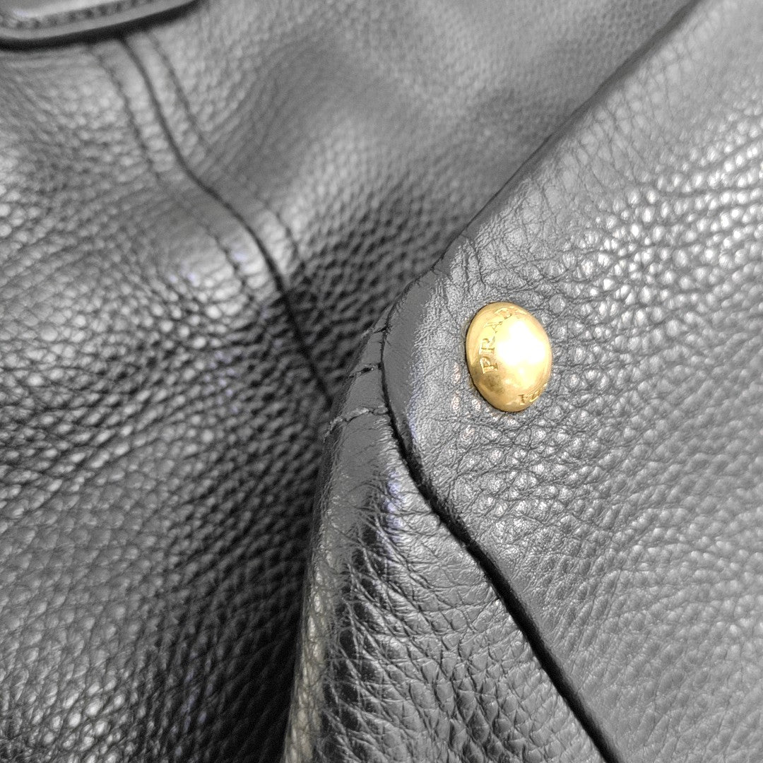 Vitello Daino Calfskin Black