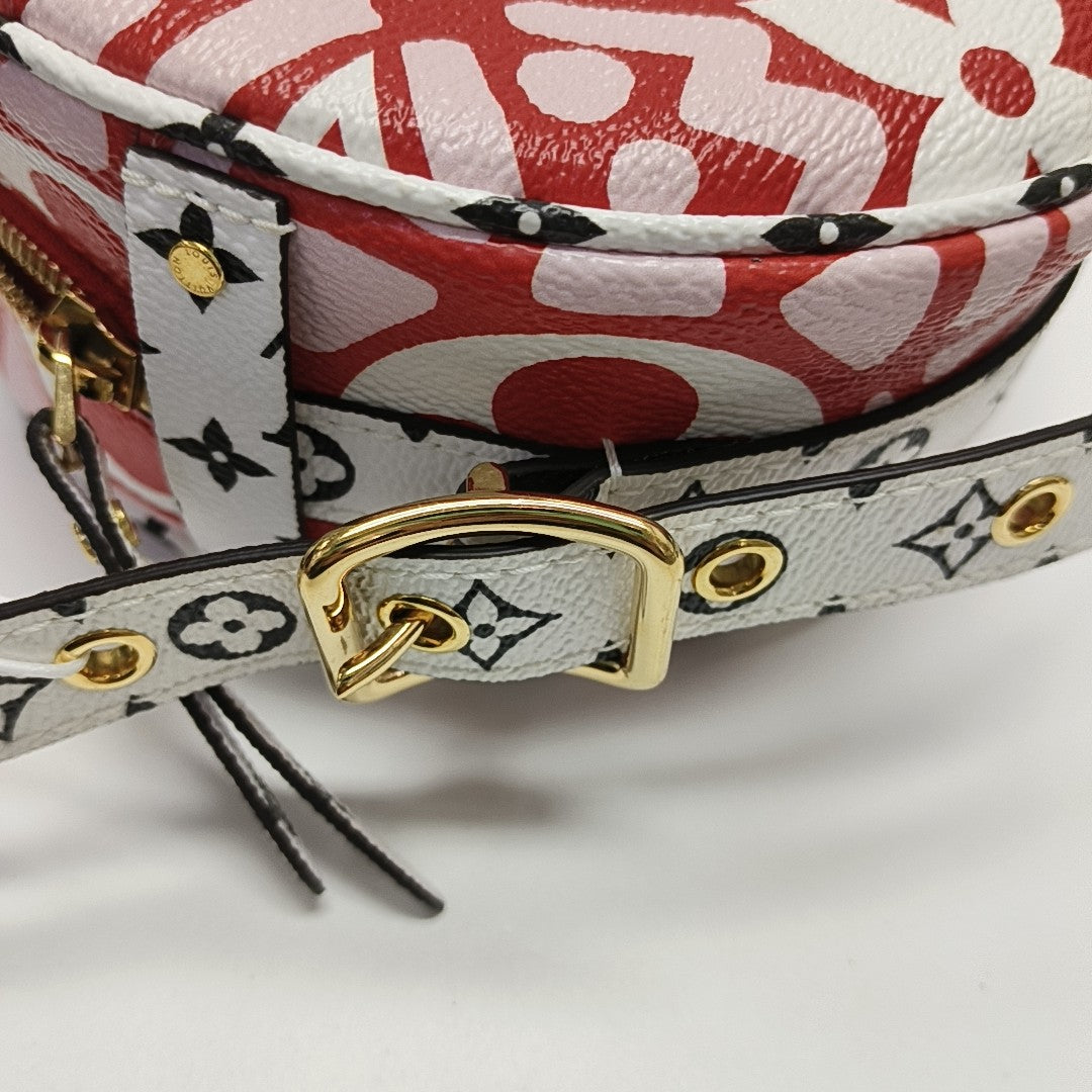 BOITE CHAPEAU PM Coated Canvas Red