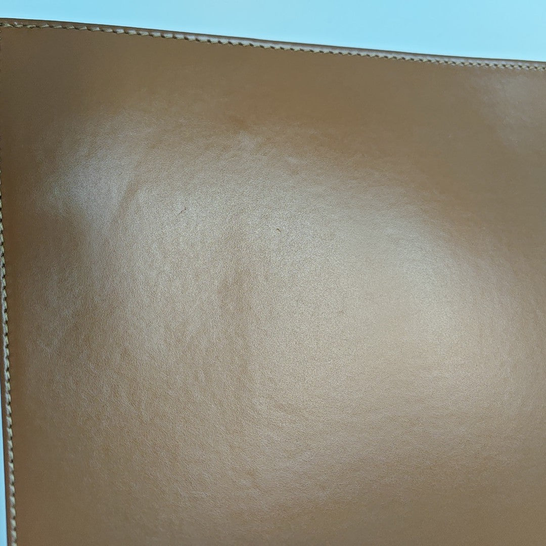 Standard Calfskin Brown