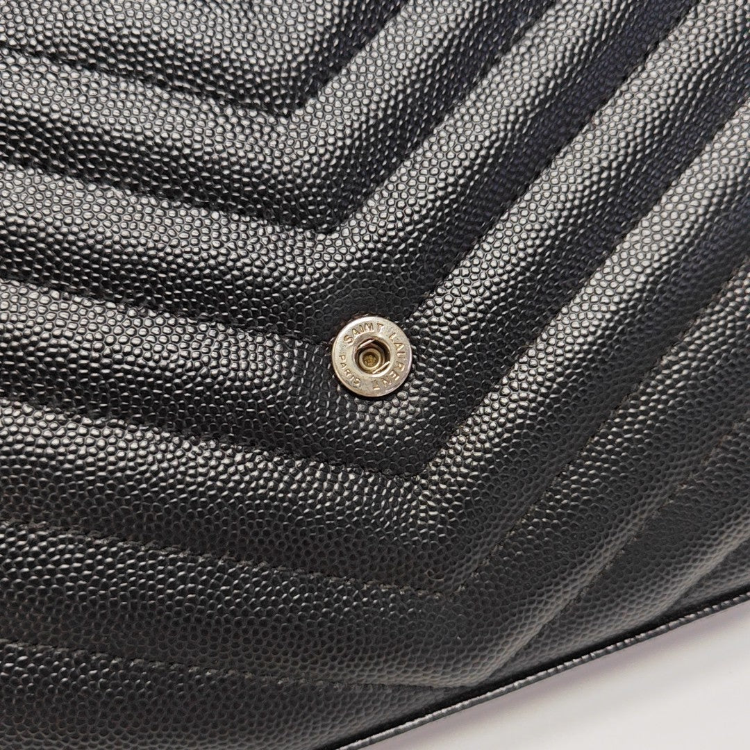 MONOGRAM Medium Chevron Calfskin Black