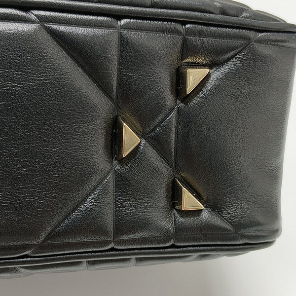 Lady 95.22 Cannage Calfskin Black