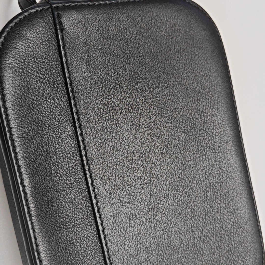 Everyday Calfskin Black