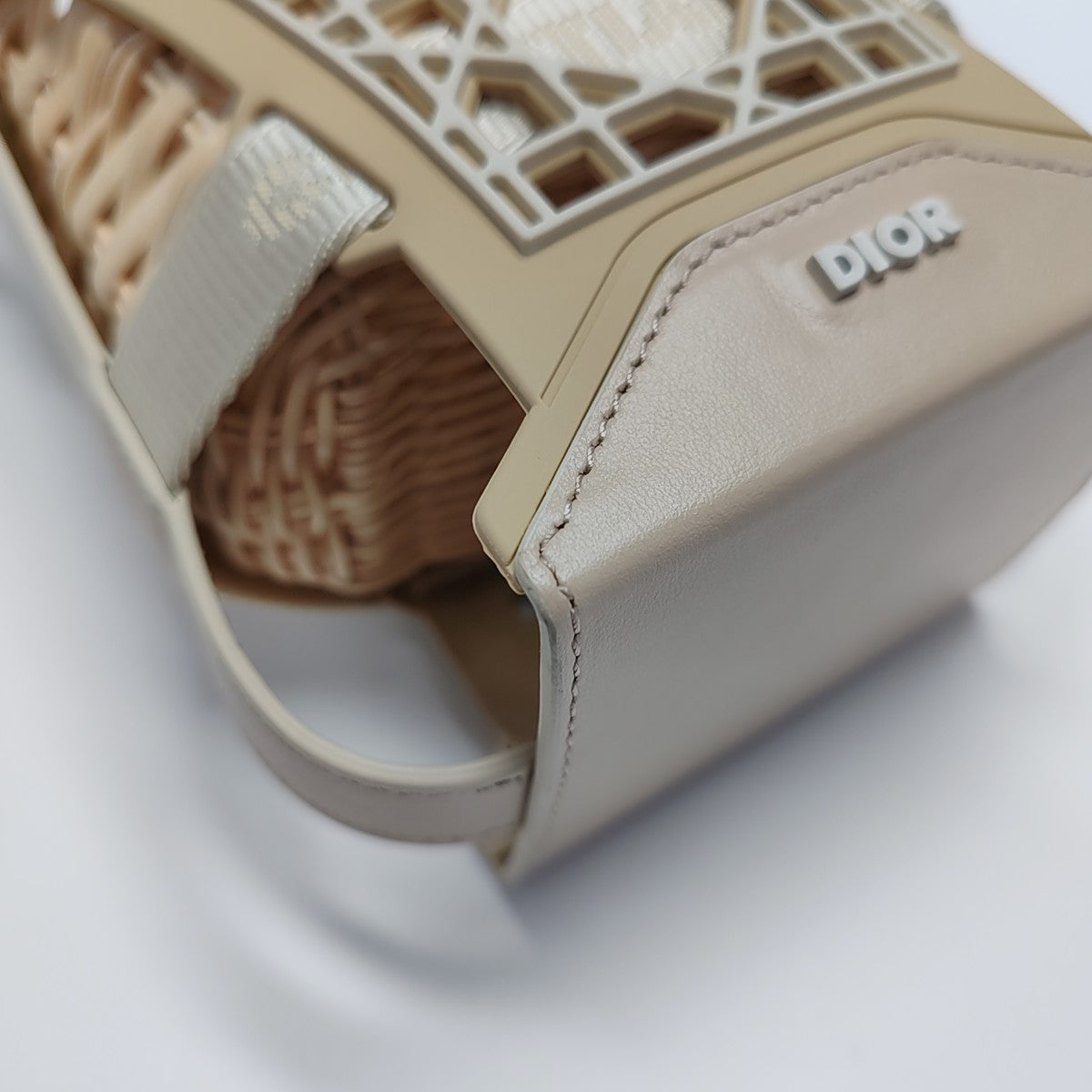 Sahara Special Material Beige