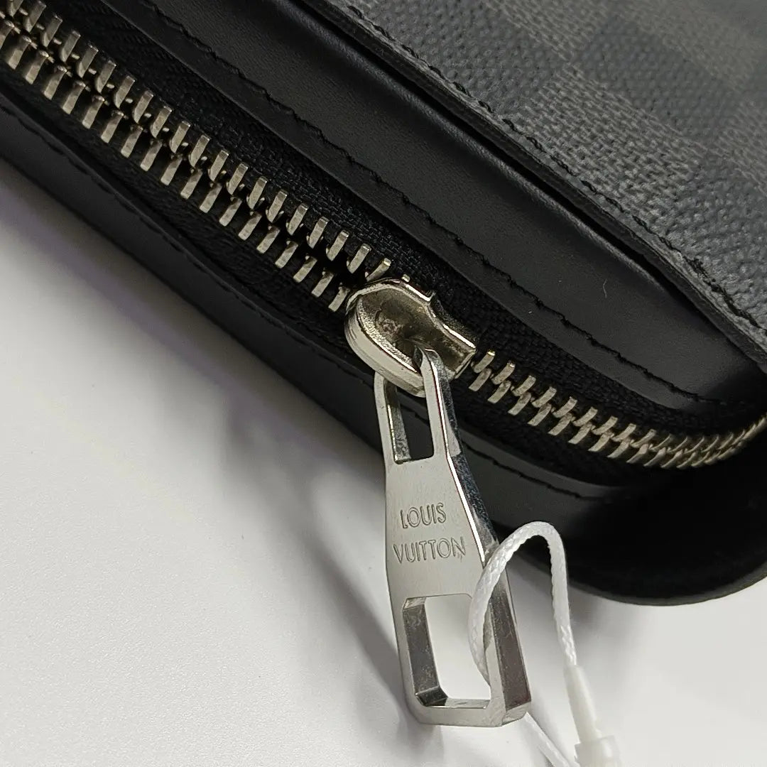 ZIPPY GM Damier Graphite Coated Canvas Gray