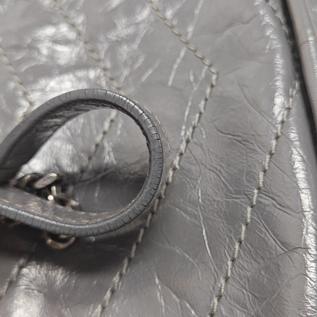 NIKI Small Chevron Calfskin Gray