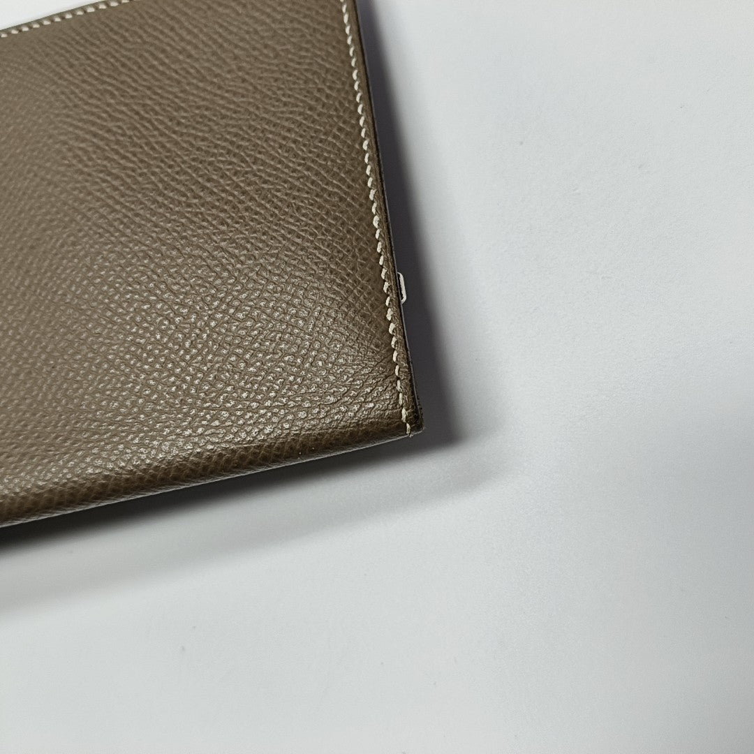 Bearn Medium Epsom Gray Wallet