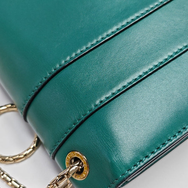 SERPENTI FOREVER Medium Calfskin Green