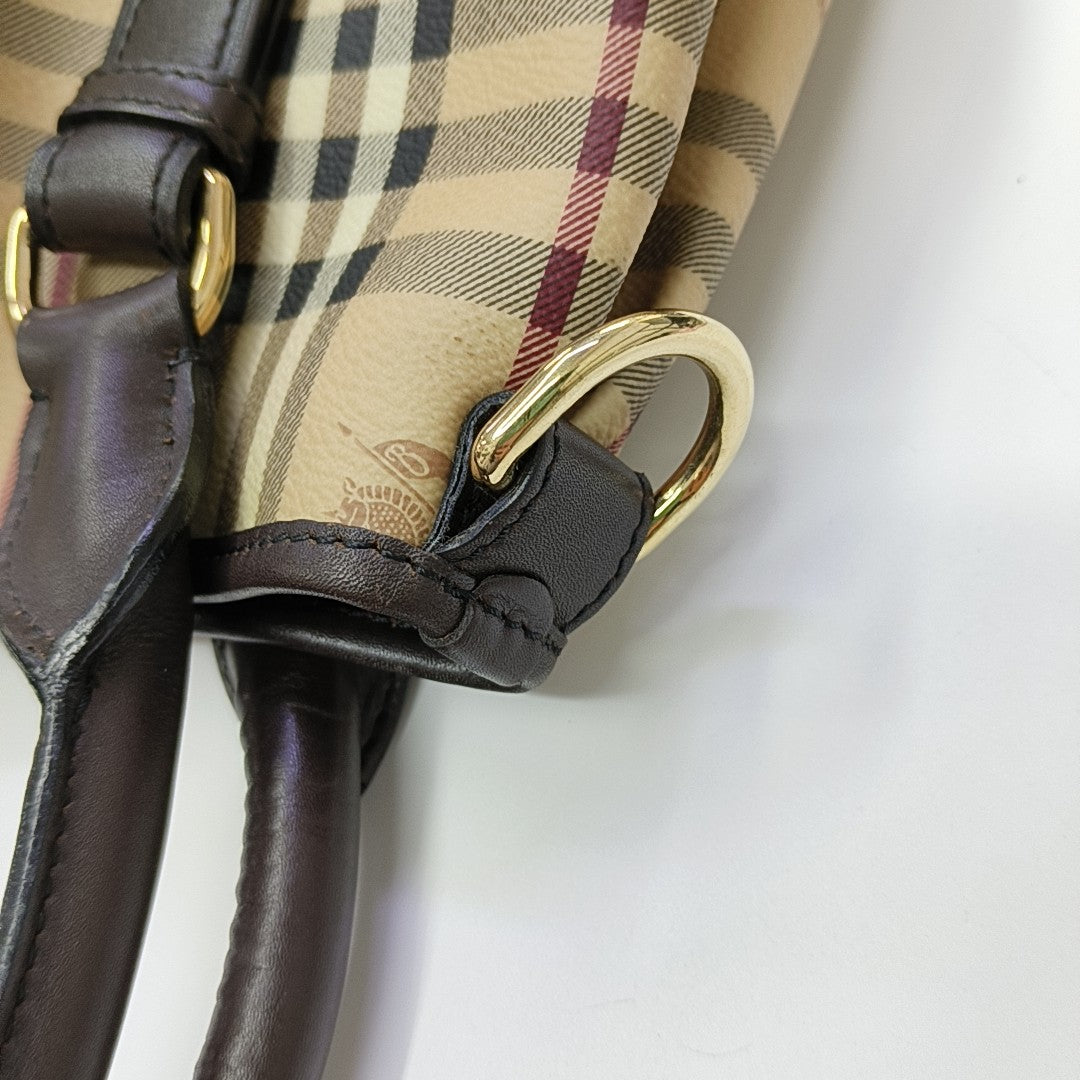 Northfield Coated Canvas Beige