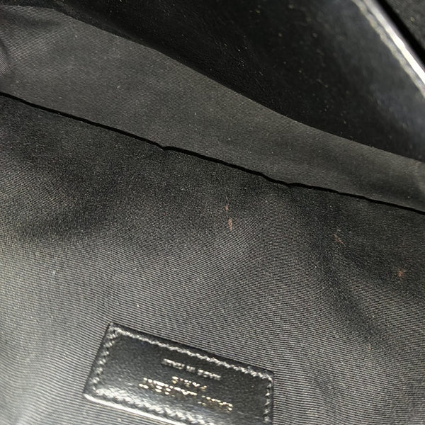 NIKI Medium Chevron Calfskin Black