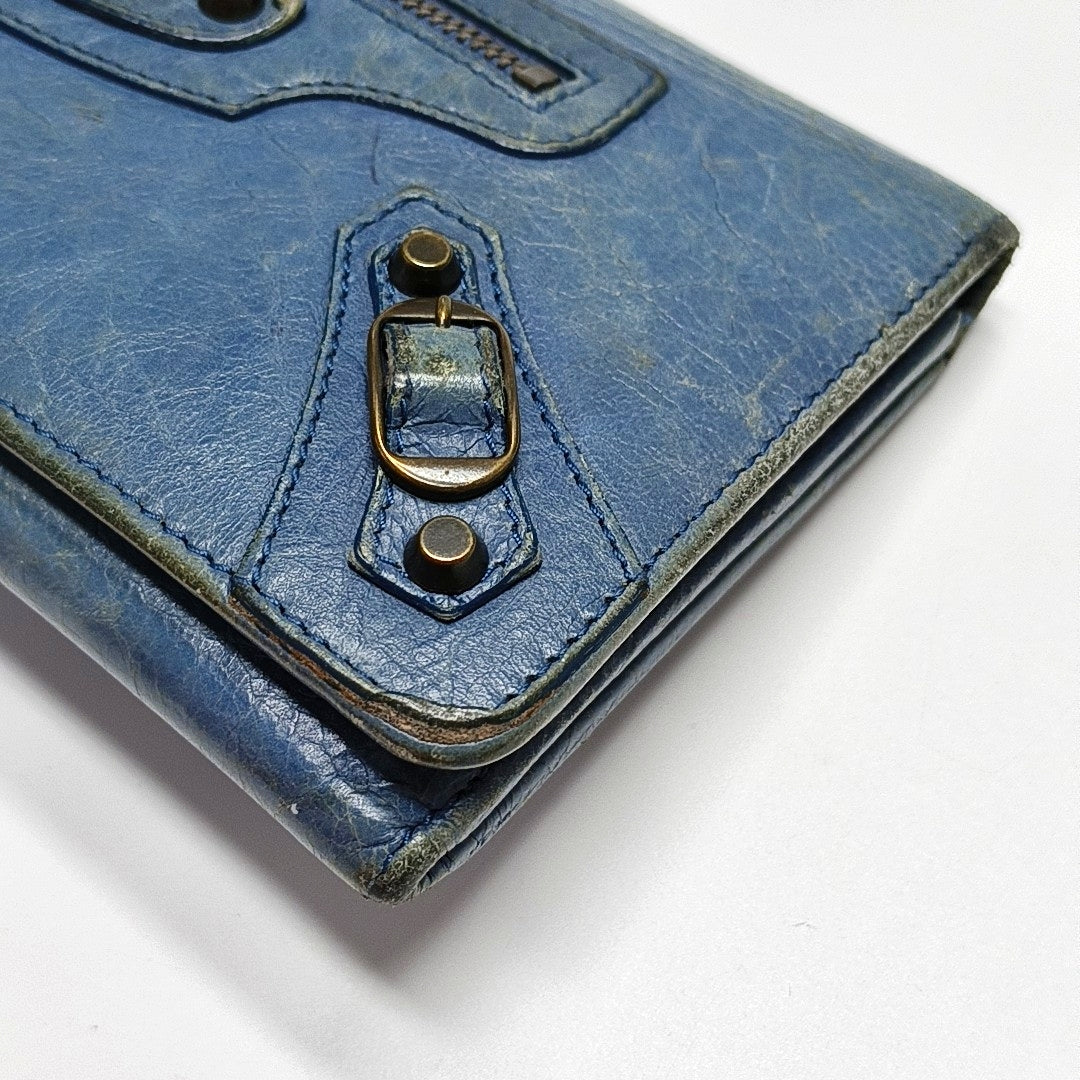 Authenticated pre-owned  Classic City Lambskin Blue Wallet - Wallet at Looply