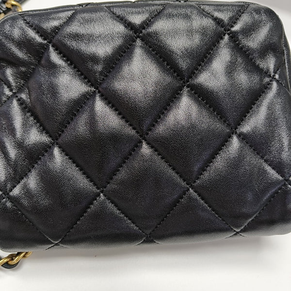 Quilted Lambskin Crossbody Bag Black