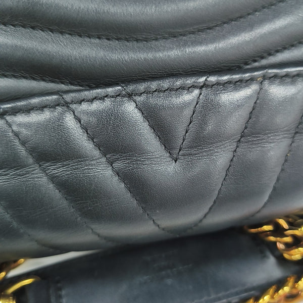 NEW WAVE PM Quilted Calfskin Black