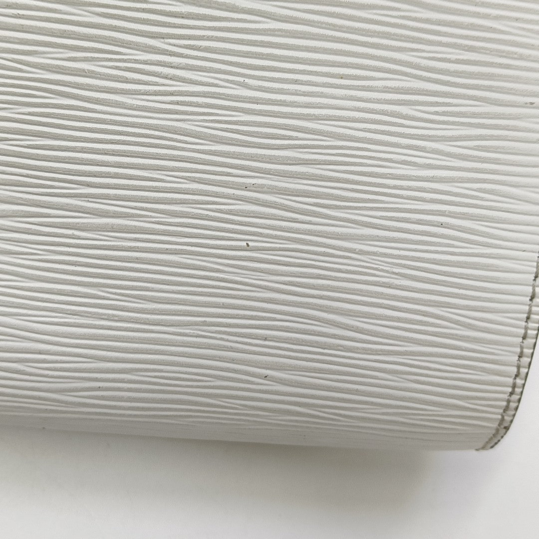 LOUISE Epi White