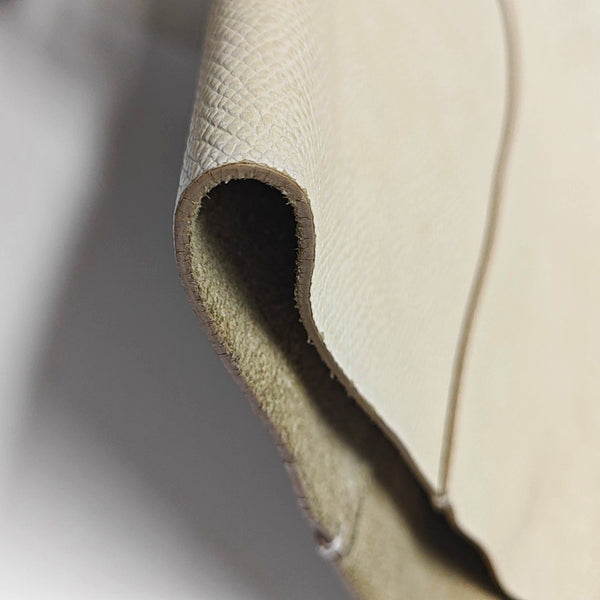 HORIZONTAL CABAS Calfskin White