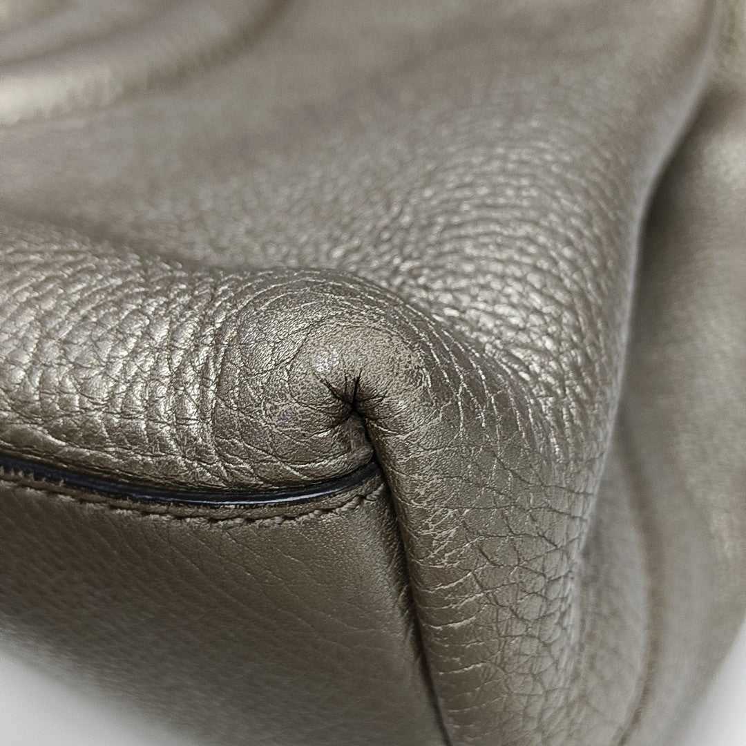 Soho Large Calfskin Beige