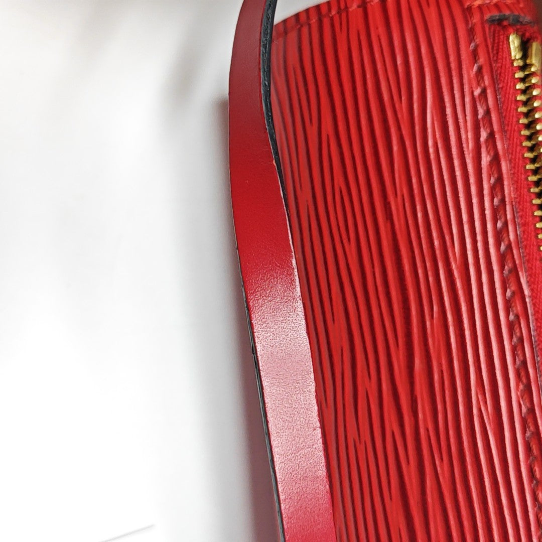 VINTAGE SOUFFLOT Epi Red
