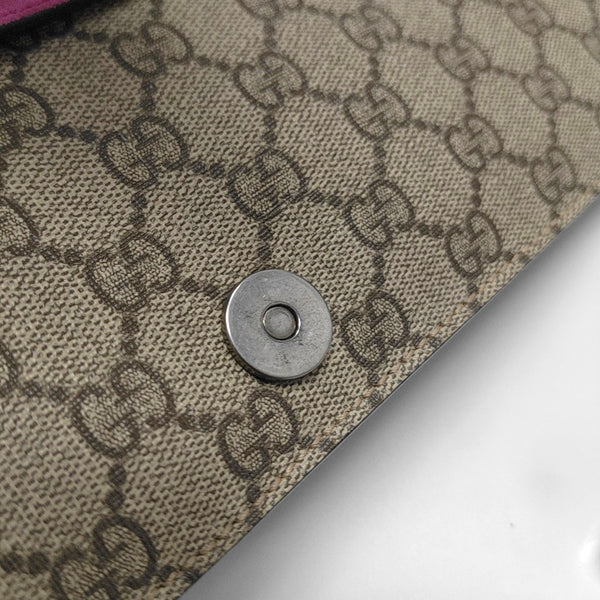 Authenticated pre-owned  Dionysus Monogram Coated Canvas Beige - Clutch at Looply