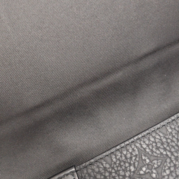TRUNK PM Calfskin Black