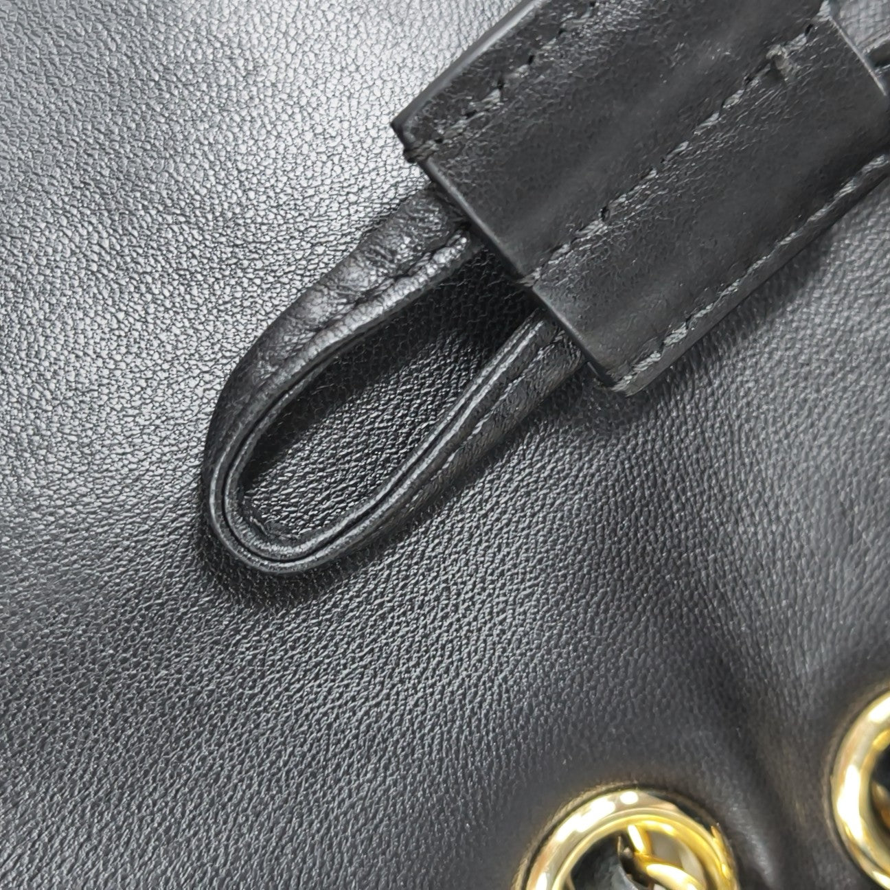 URBAN SPIRIT Quilted Calfskin Black