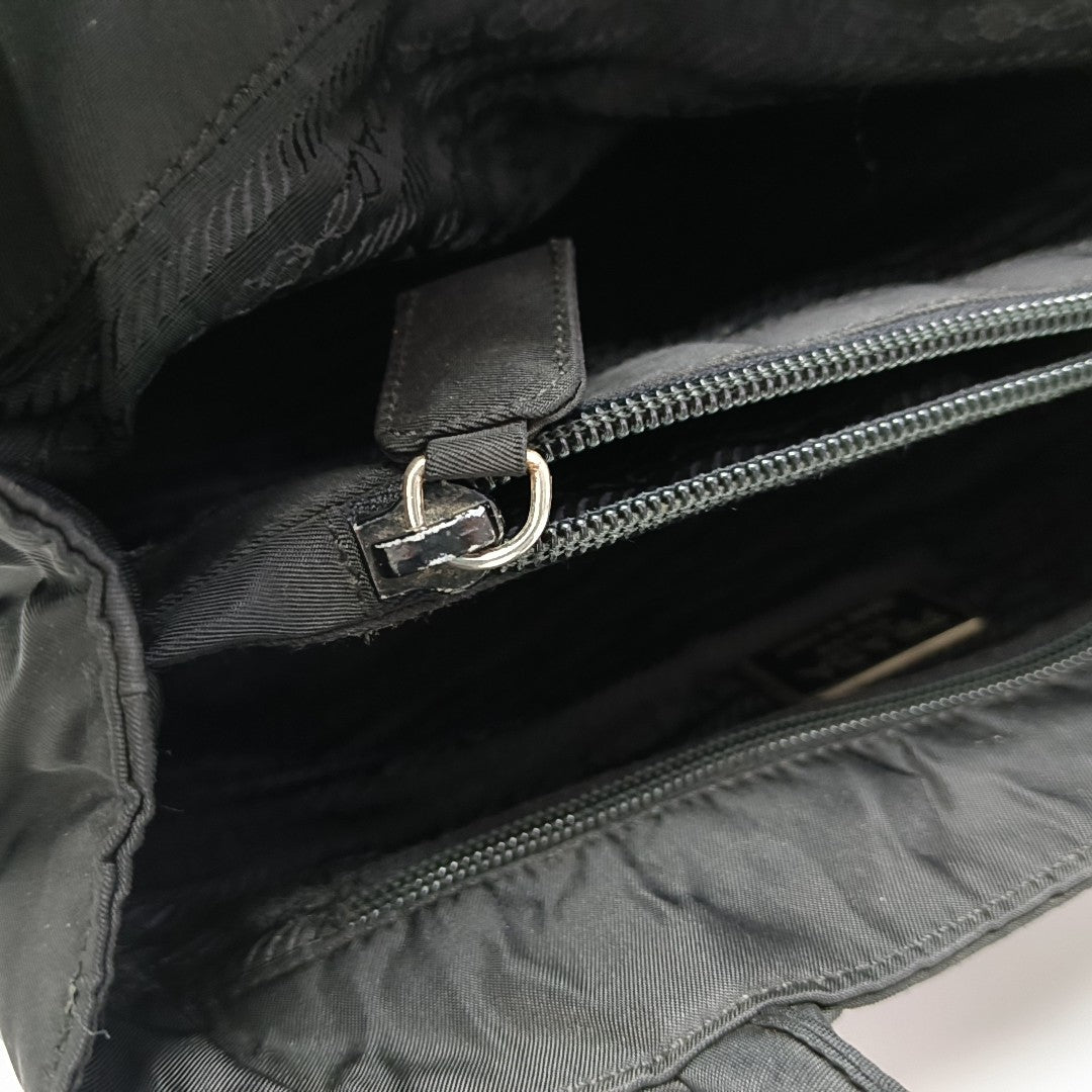 Twin Nylon Black