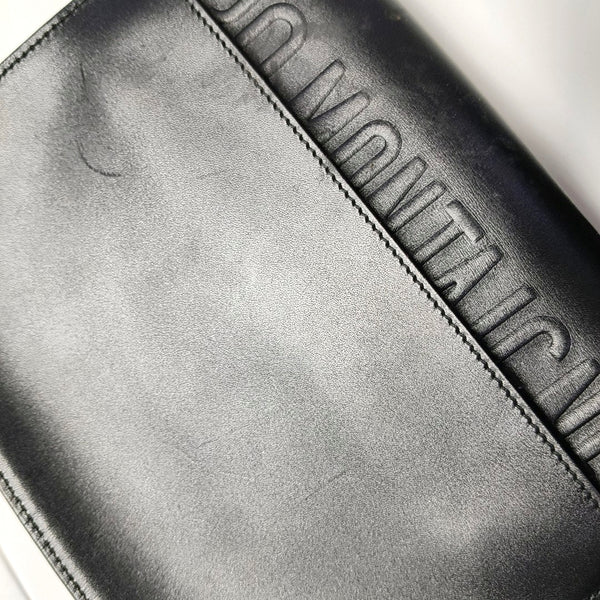 Authenticated pre-owned  Bobby Medium Calfskin Black - Shoulder Bag at Looply