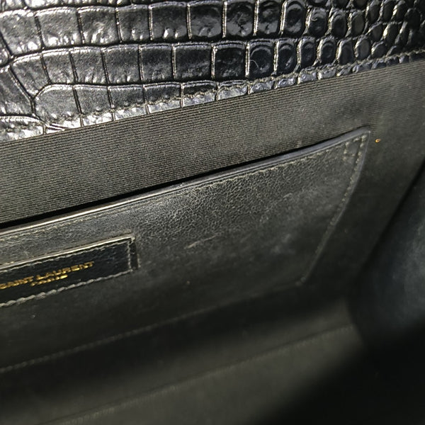 MANHATTAN Medium Calfskin Black