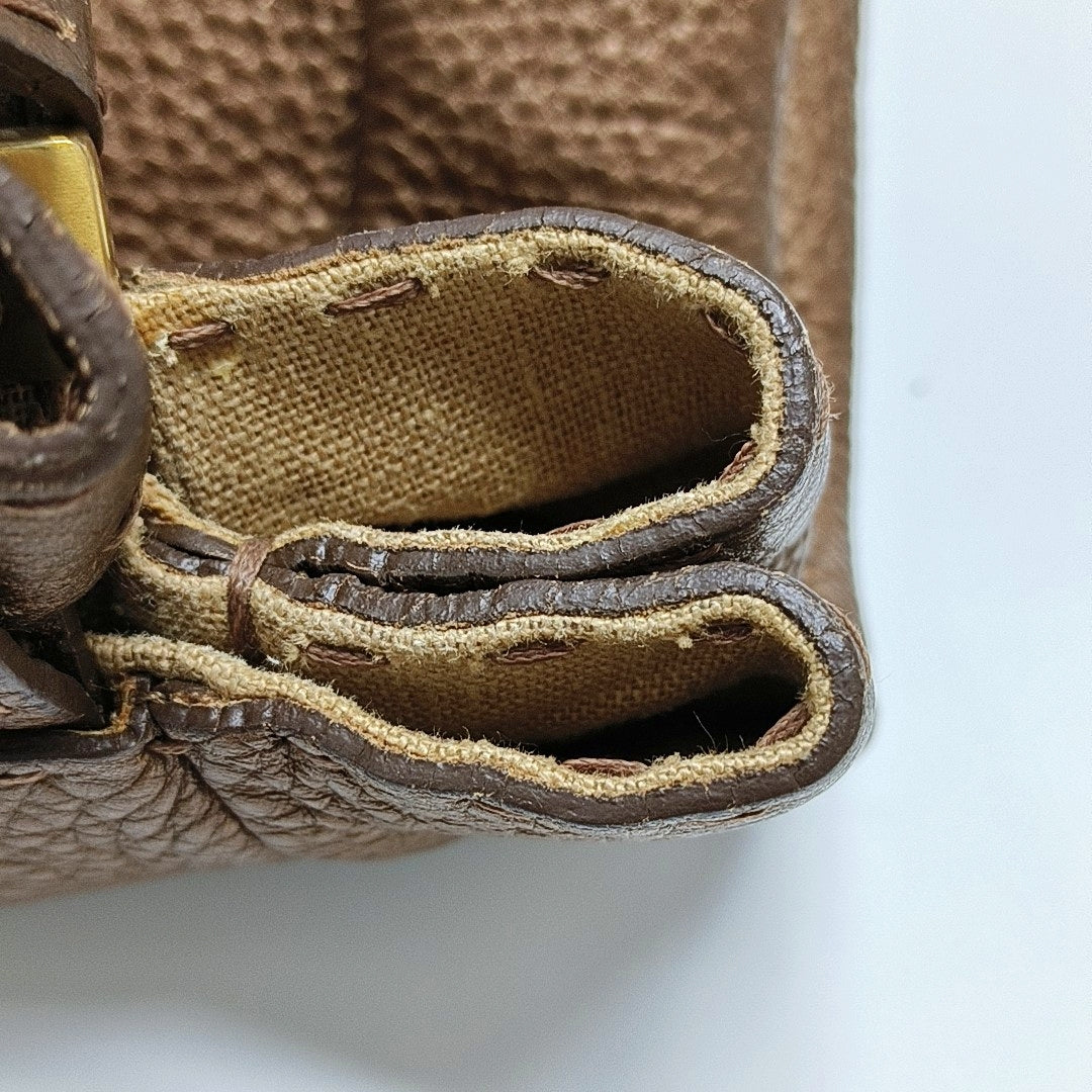 Peekaboo Calfskin Brown