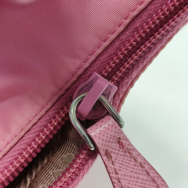 Re-Edition2000 Mini Nylon Red