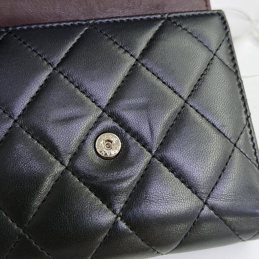 CLASSIC FLAP Small Quilted Lambskin Black Wallet