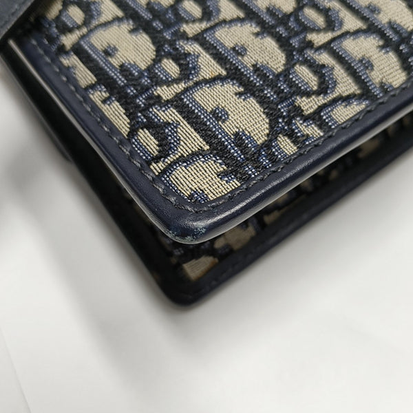 30 Montaigne Oblique Canvas Blue