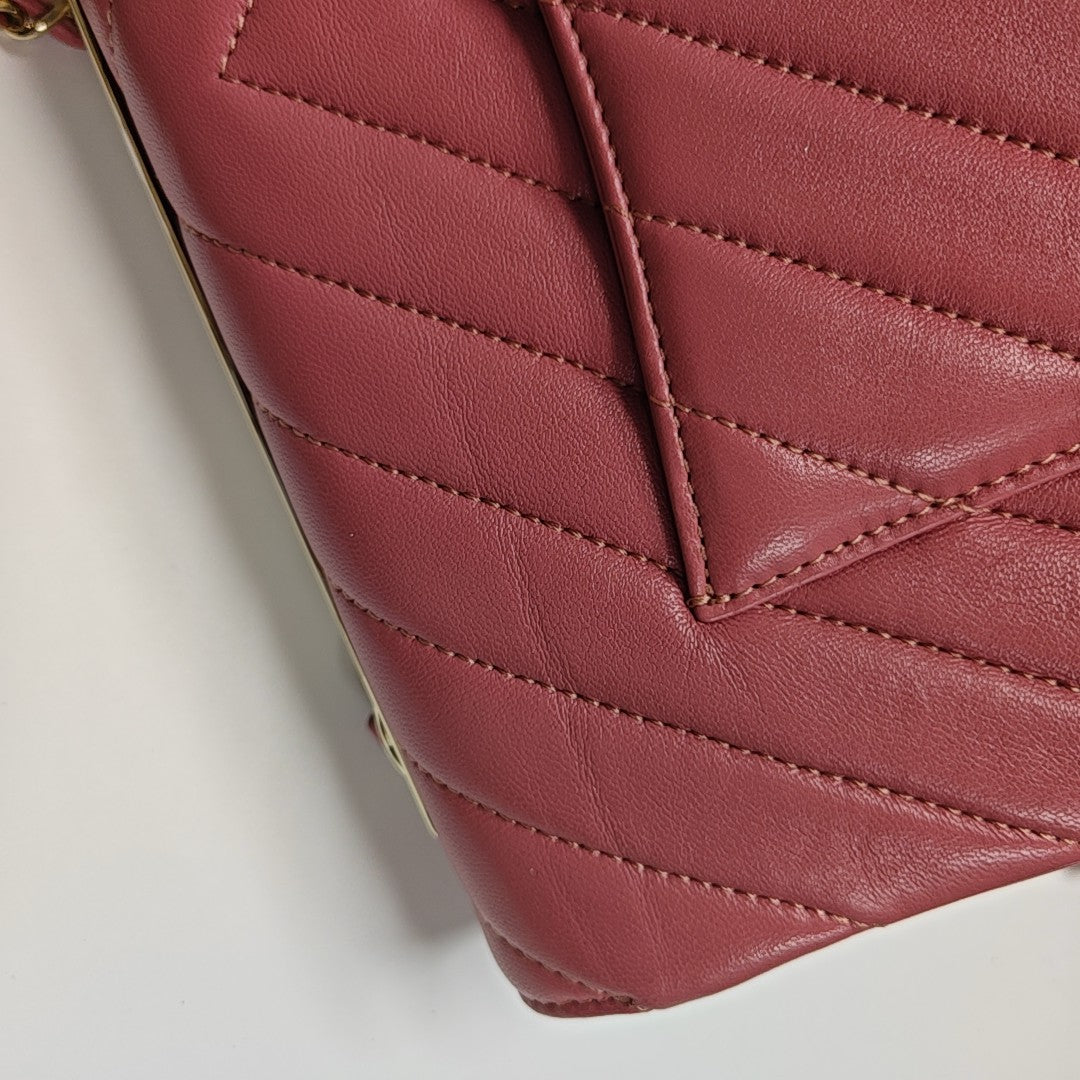 TRENDY CC Chevron Lambskin Pink