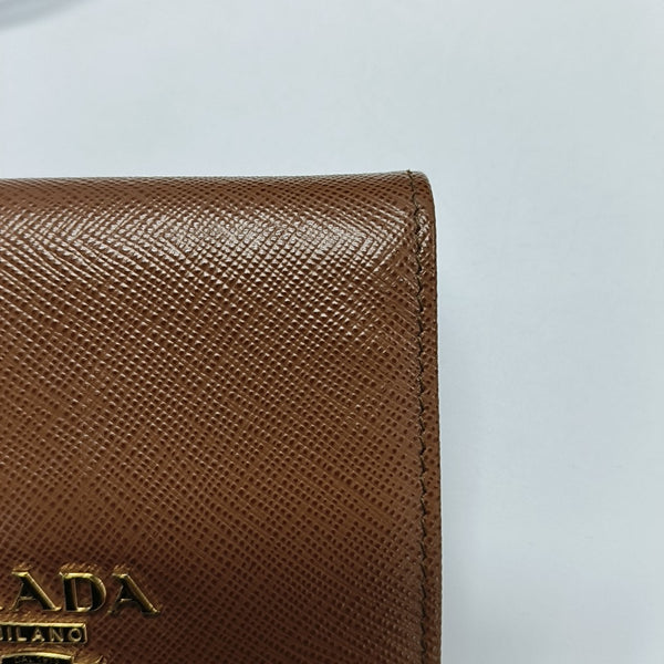 Calfskin Wallet Small Brown