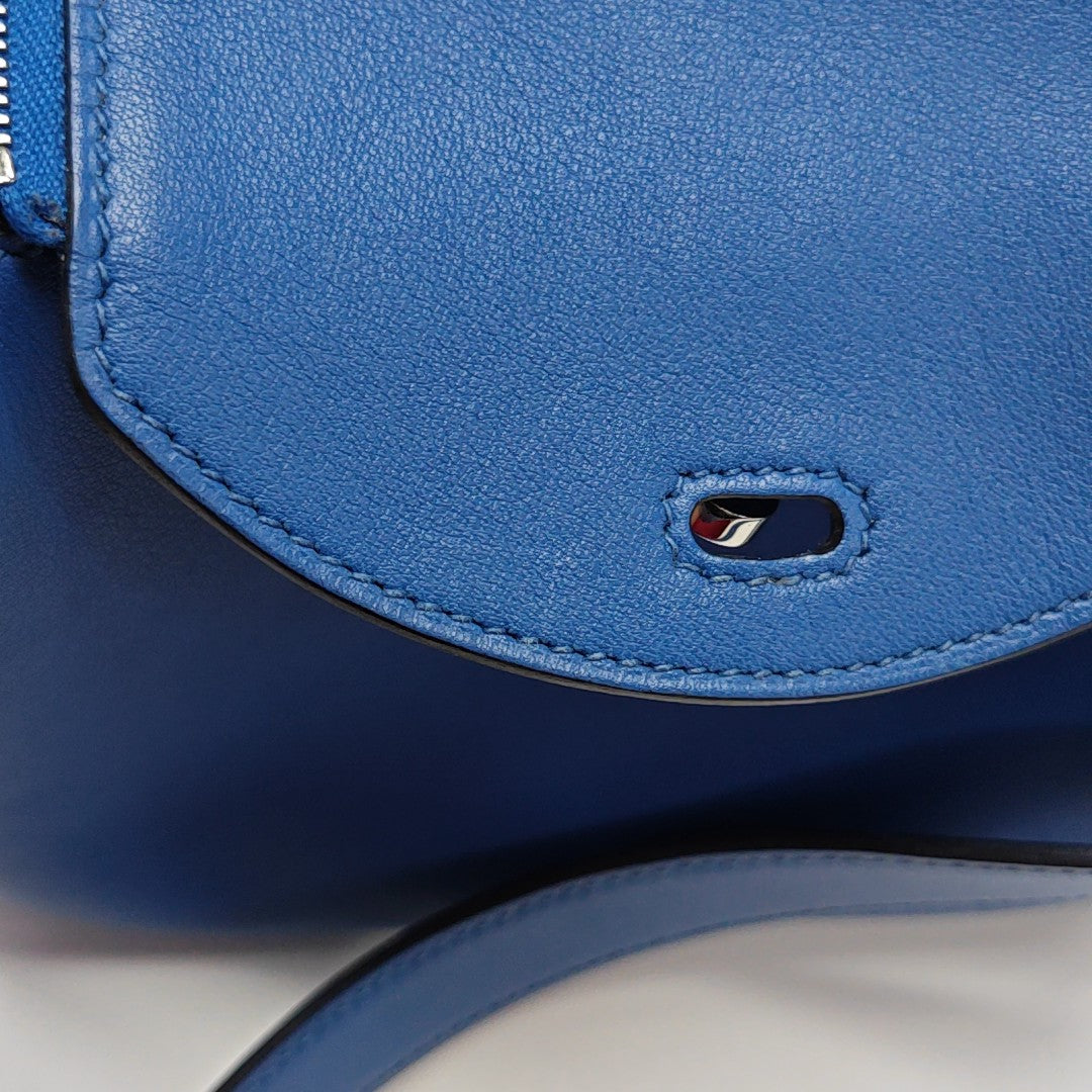 Lindy 20 Swift Blue