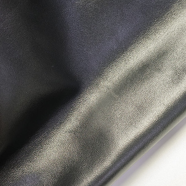 Lambskin Shoulder Bag MM Black