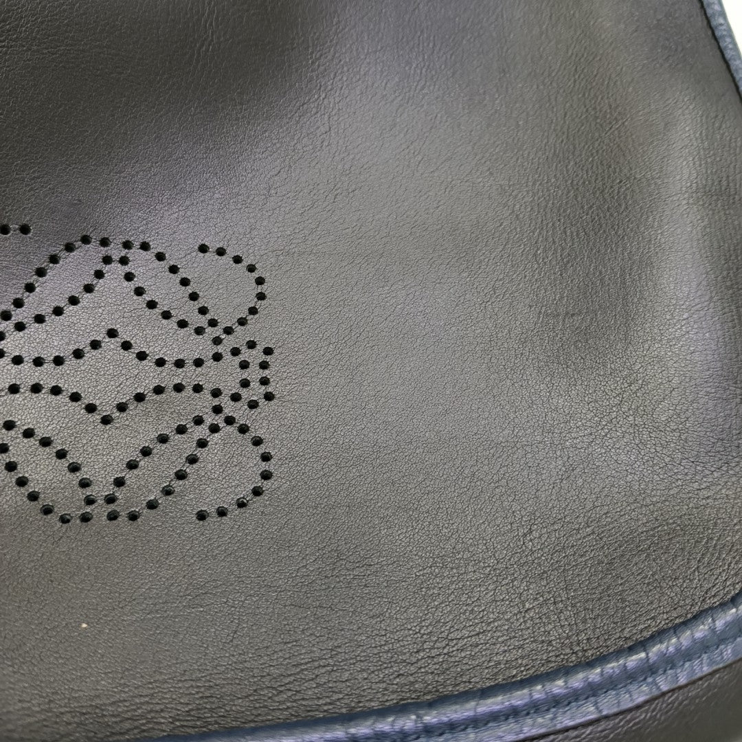 Calfskin Shoulder Bag Black