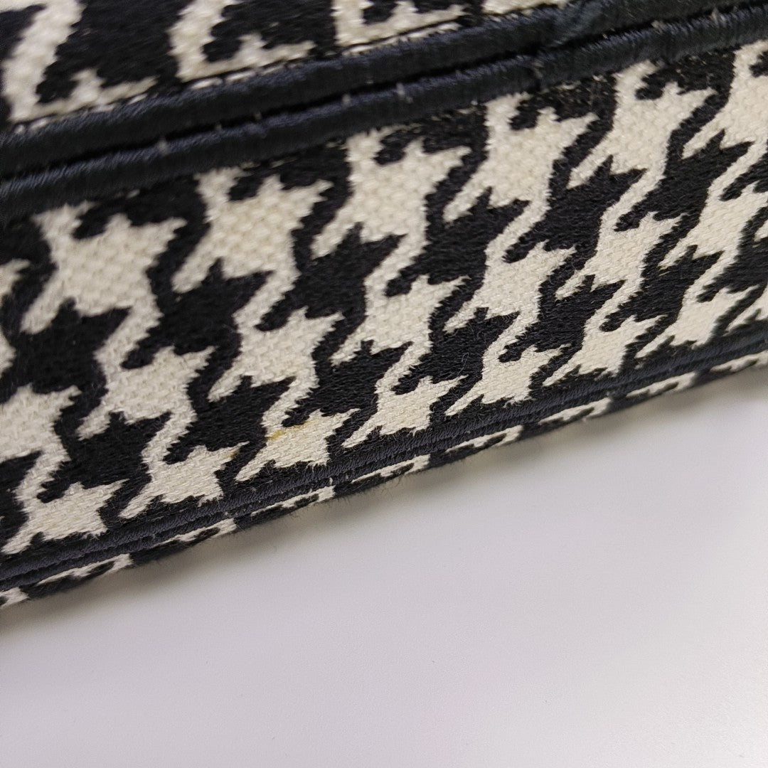 Lady Dior Mini Canvas Black
