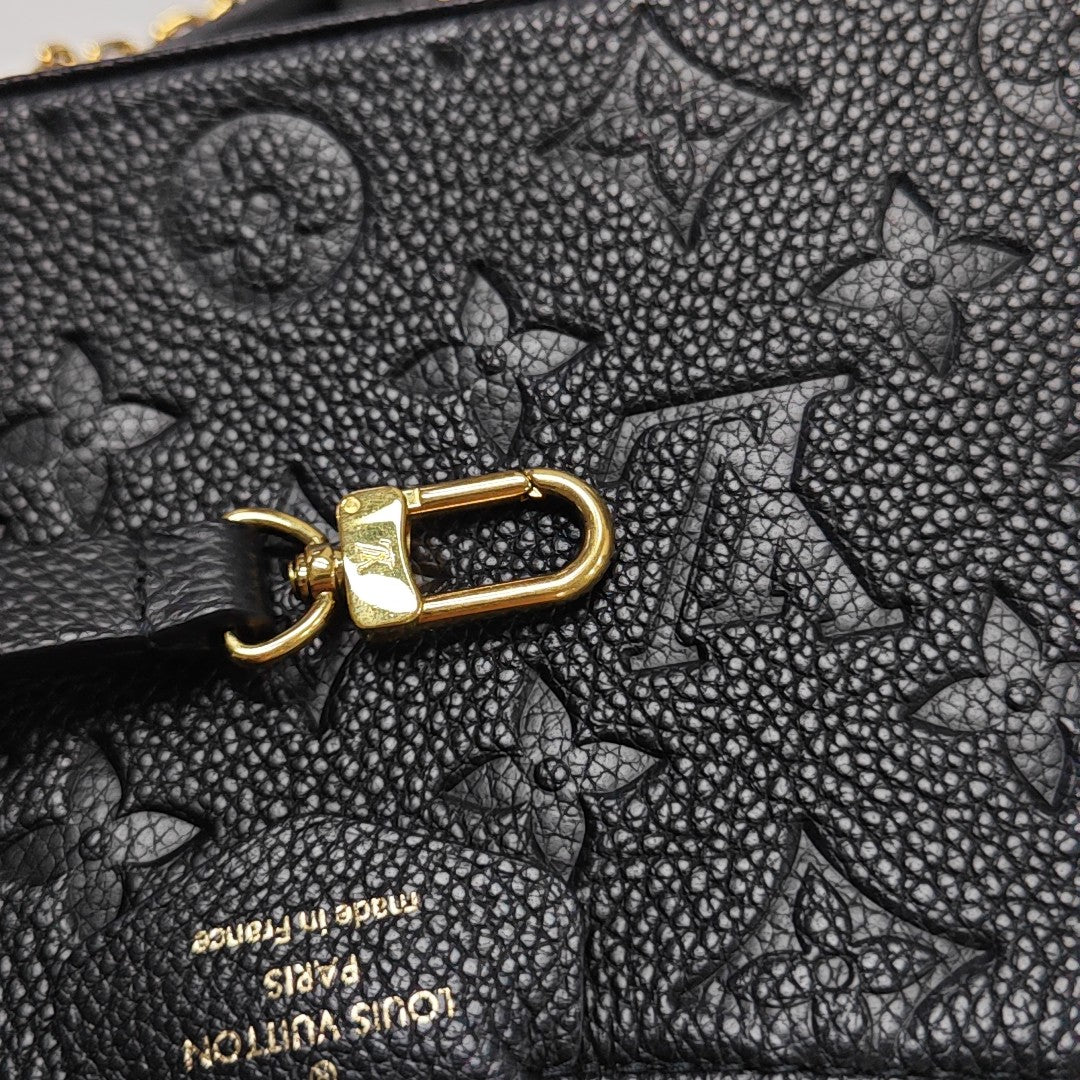EASY POUCH ON STRAP Monogram Calfskin Black
