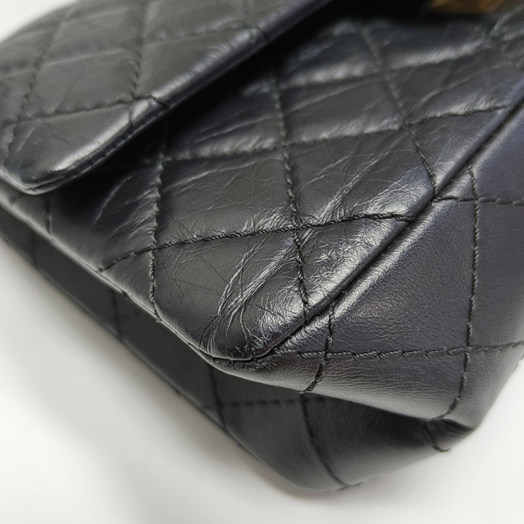 2.55 225 (small) Quilted Calfskin Black