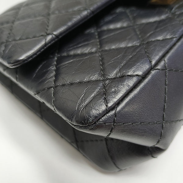 2.55 225 (small) Quilted Calfskin Black