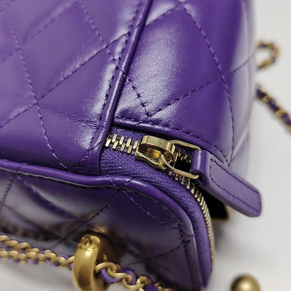 VANITY CASE Small Quilted Calfskin Purple