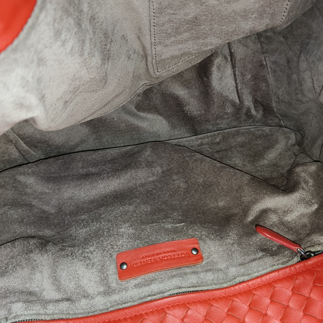 Cesta Calfskin Red