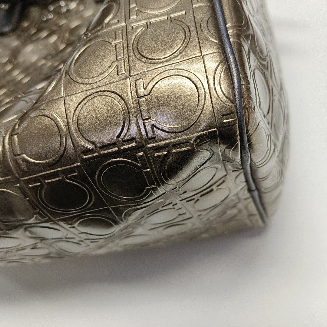 Gancini Calfskin Beige