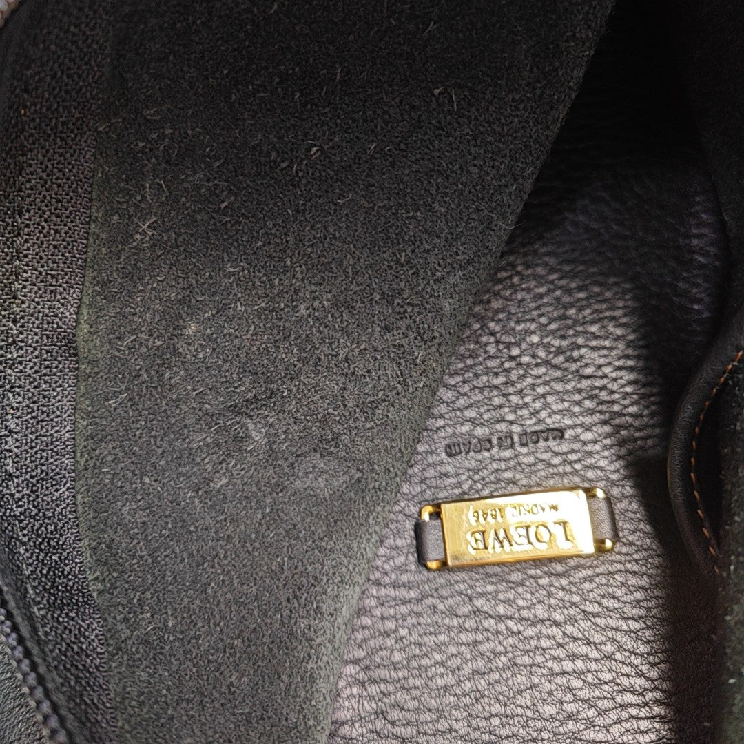 Anton Calfskin Black