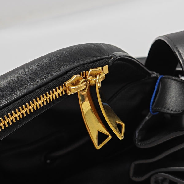 Beak Calfskin Black